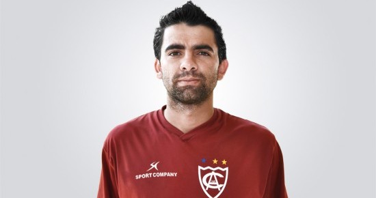 Zagueiro Vitor Hugo é o novo reforço do Treze-PA