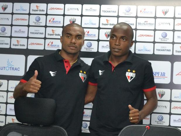 Leonardo (Lat Esq) apresentado no Atlético Goianiense-GO