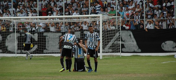 É Gol! Ramon Zanardi gol no Clássico.
