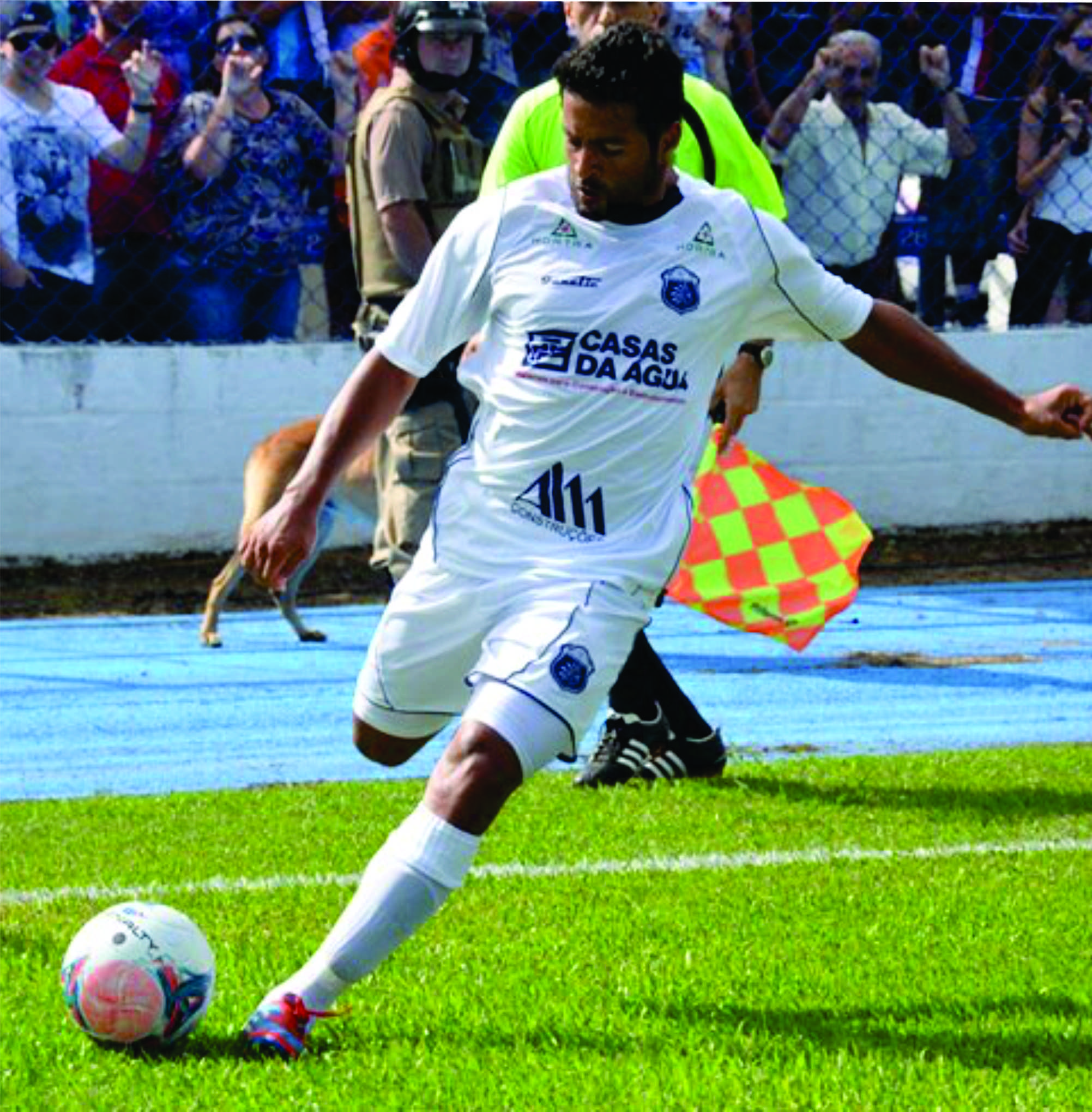 É GOLL! 2 gols de Uéderson na vitoria do Guarani-SC