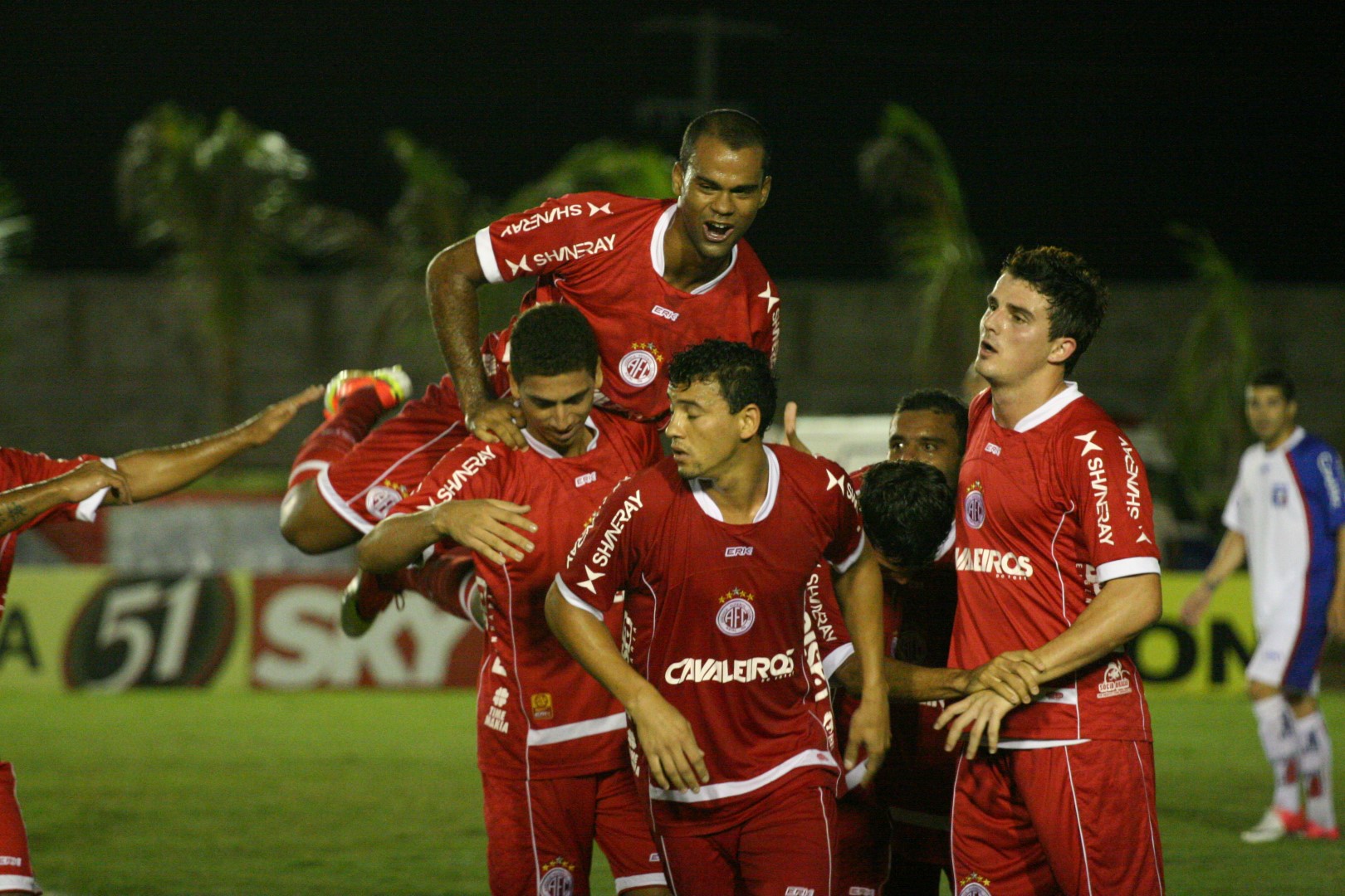 Empate fora de casa do America de Natal