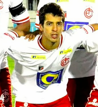 3 gols de Thomaz!