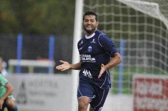 Atacante Uéderson vai jogar a Copa Nordeste pelo CSA-AL