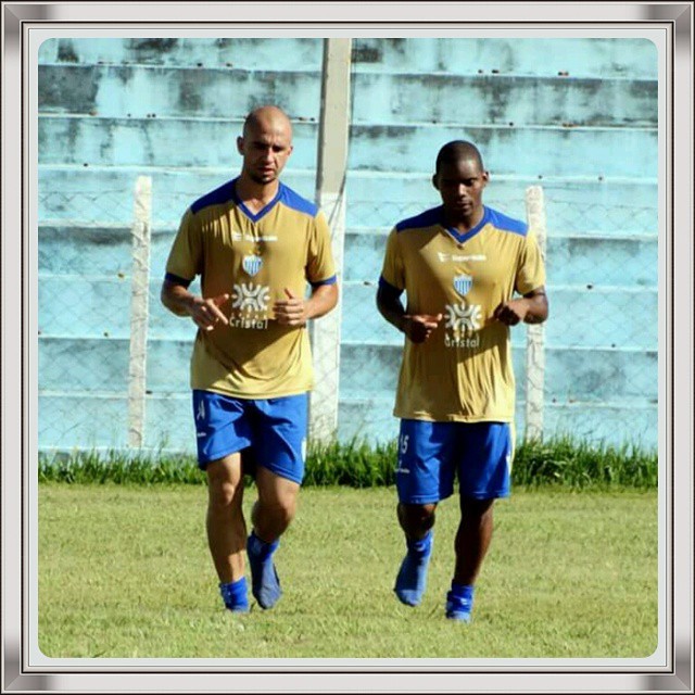 Rafael Morisco - Zagueiro é do Crac-GO