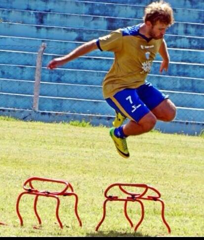 Paulinho Lateral e Volante vai jogar Goiano 2015.