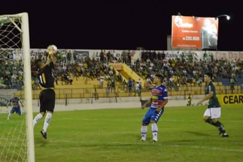 Rodopho goleiro Impacto inicia grande 2015! Líder e menos vazado.