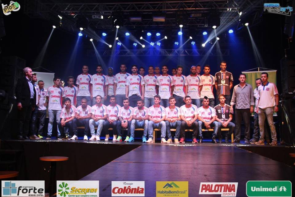 Ramon, Asprilla e Anelka vão jogar Paranaense 2016.