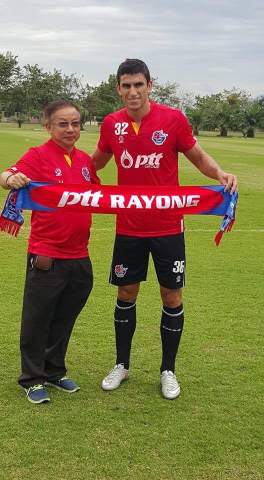 Artilheiro Gilberto assinou contrato com PTT Rayong da Tailândia!