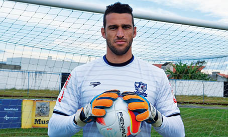 Reforço! Enderson vai jogar Paraense 2017