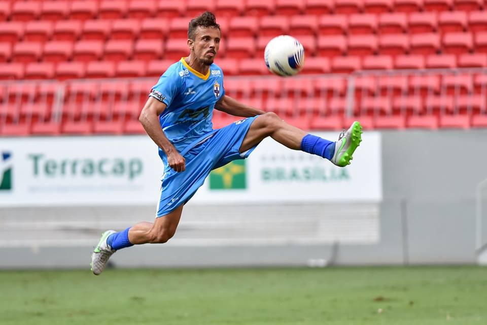 Reforço! Tom - Lateral Esquerdo chega ao Real-DF