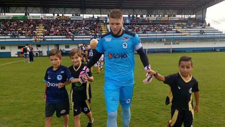 Destaque!!! Goleiro Ricardo no Gauchão 2017
