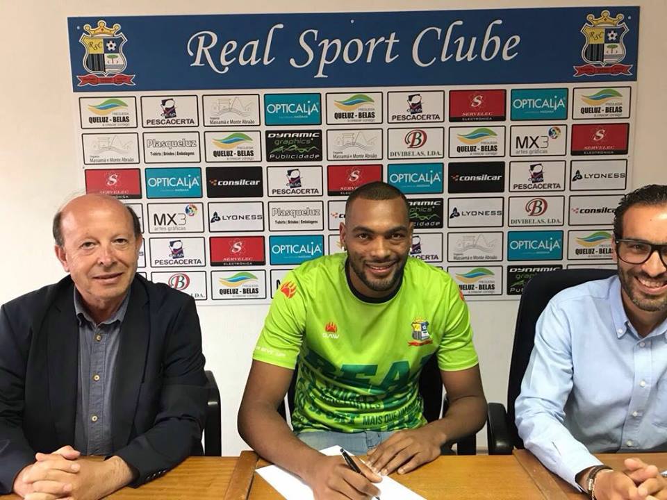 Transferência Internacional! Goleiro Tom vai jogar em Portugal!