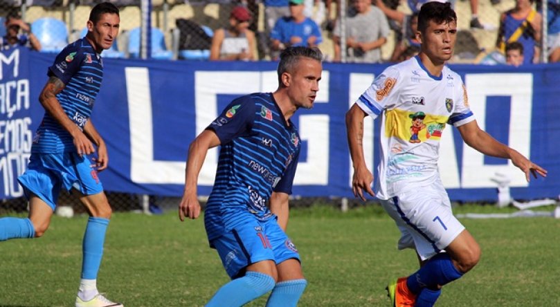 Tem Gols!!! Léo Franco marca 2 para o Líder do Carioca B1