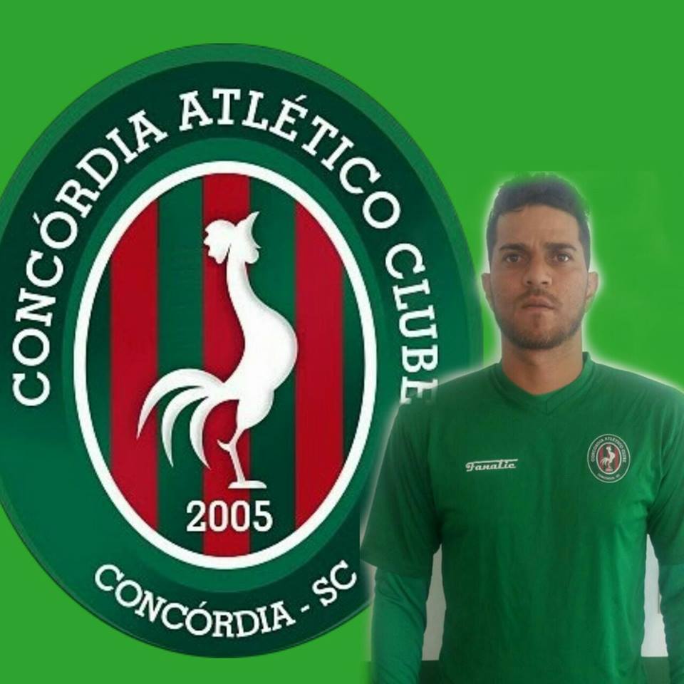Reforço!!! Goleiro Carlão vai jogar o Catarinense 2018.