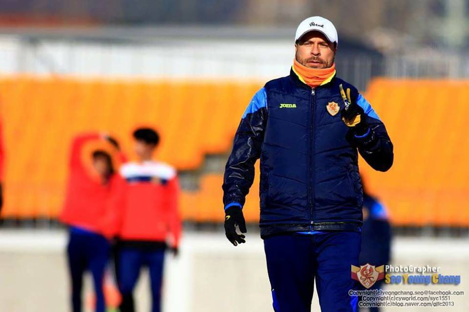 Destaque!!! Terceira Temporada na Korea de Rondon