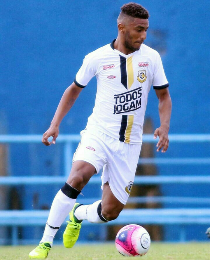 Tem Gol!!! Willian Lira é o nome da fera!!!