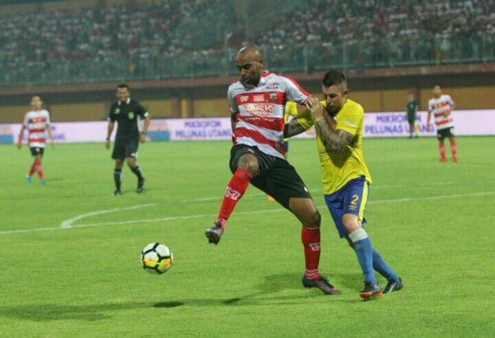 Negócio Internacional! Beto Centroavante Impacto fecha na Ásia