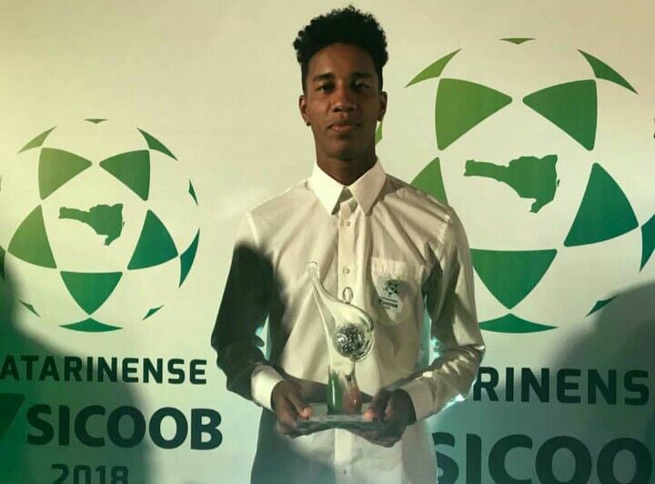 Reconhecimento!!! Seleção do Catarinense - Gelson - Volante