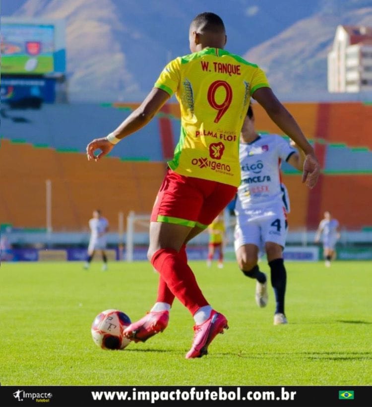 Tem Gol!! Wesley Tanque marcou novamente na Bolívia
