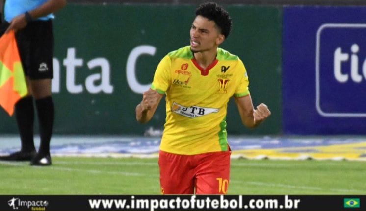 Tem Gol!!! Igor Soares marca novamente na Bolívia
