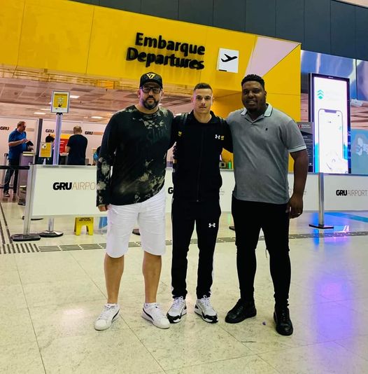Negócio Internacional! Coutinho (Meia-Atacante)