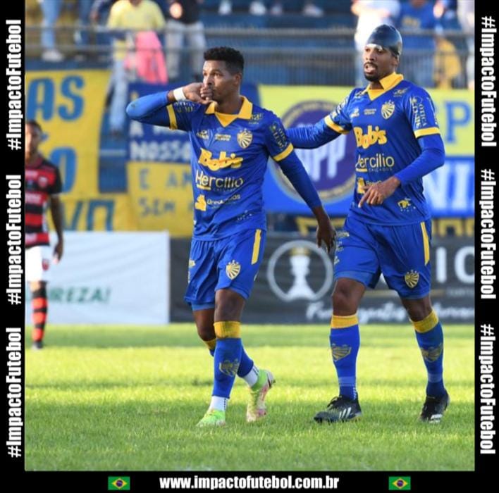 Tem Gol!!! Cristian Gomes (Volante) marcou para o Pelotas-RS