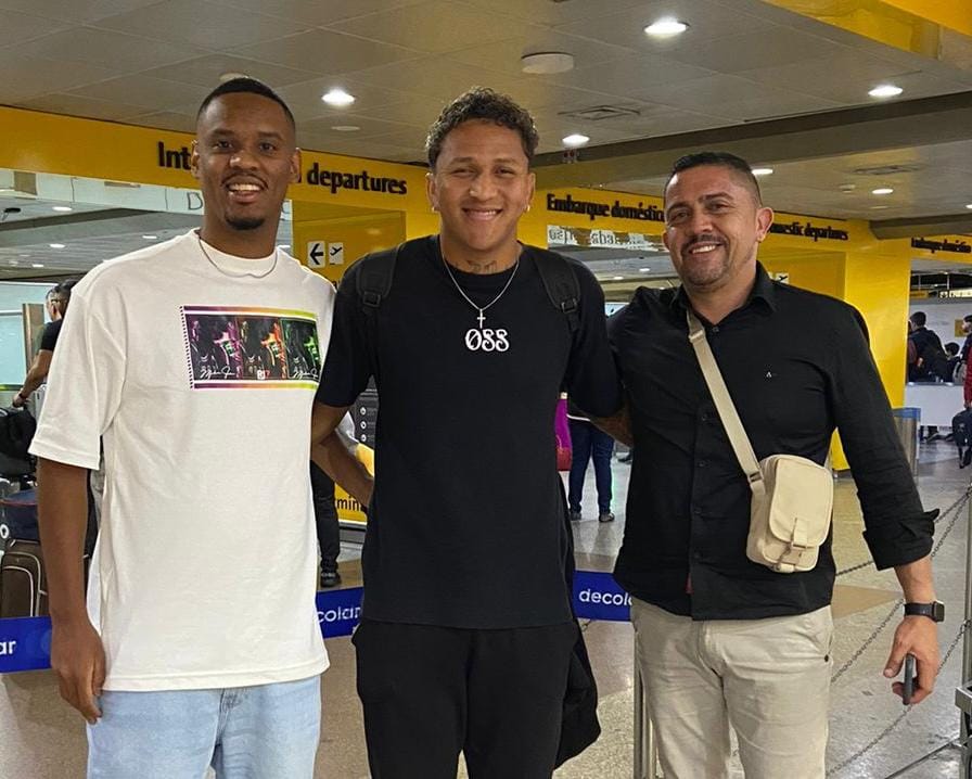 Negócio Internacional! Neto Acará vai atuar no exterior!