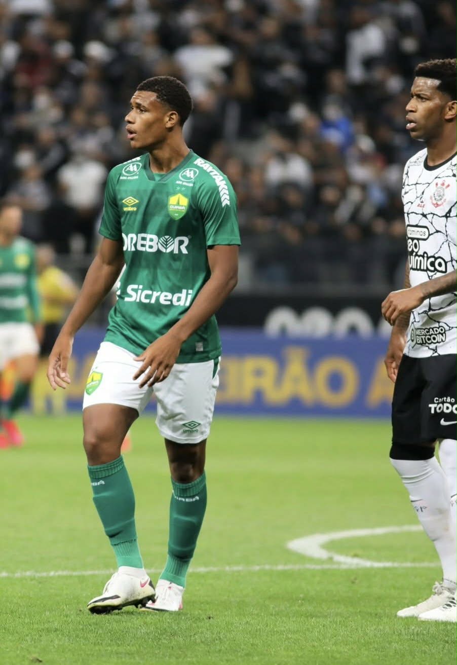 Gustavo Nescau - Foto 9