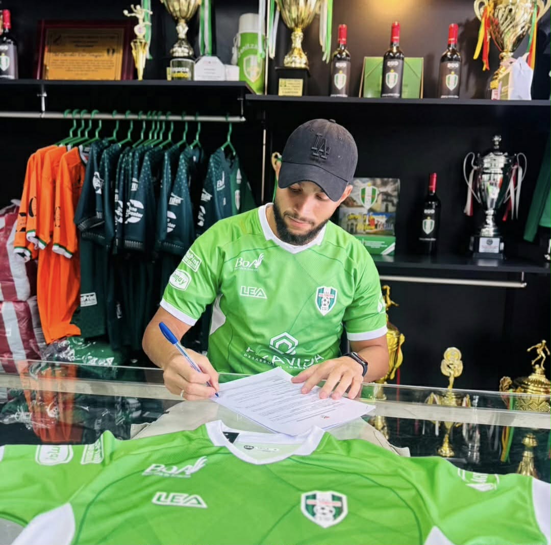 Ruan Costa (Canhoto)