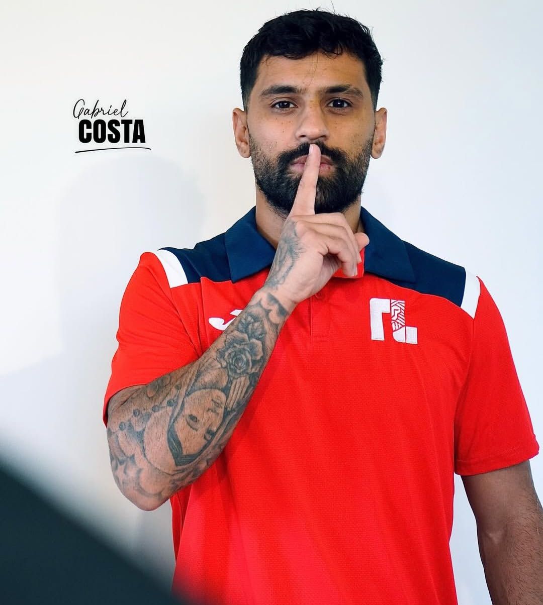 Negócio Internacional! Gabriel Costa assina com Naxxar 